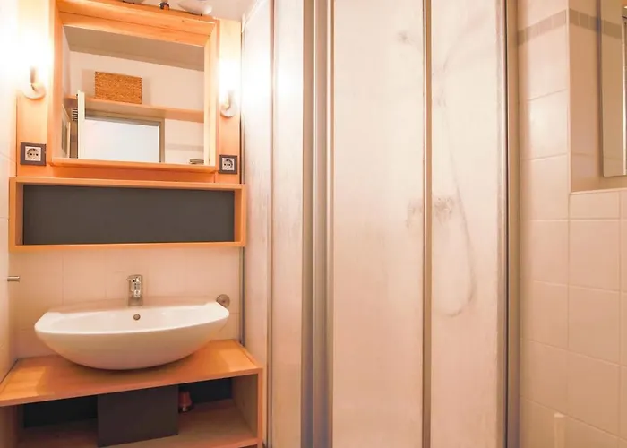 Bi Uns To Hus شقة بريرو